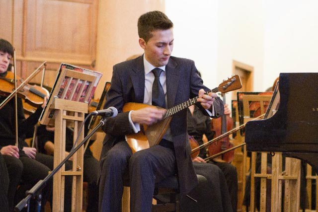 Антон Барсуков